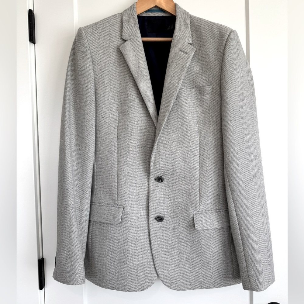 Men’s wool blend tailored blazer
